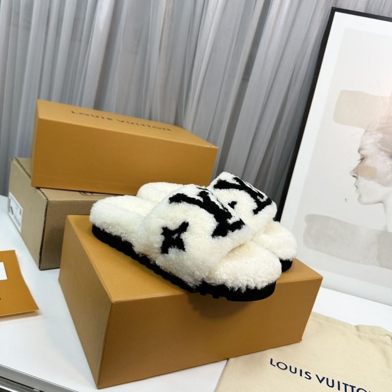 Louis Vuitton Slippers